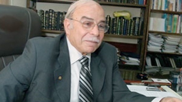  الدكتور كمال درويش، عضو لجنة الحكماء باللجنة الأولمبية المصرية