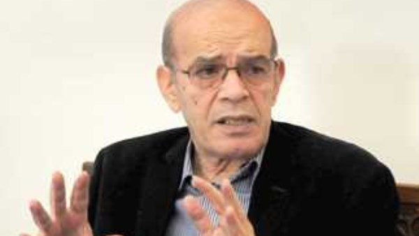 الدكتور أحمد يوسف