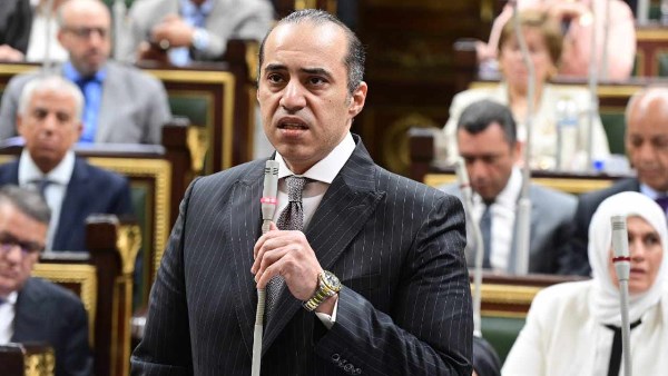 المستشار محمود فوزي، وزير الشئون النيابية والقانونية والتواصل السياسي