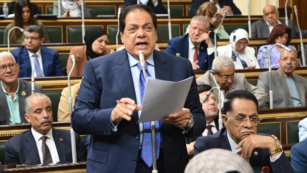 أبو العينين: يجب تعظيم القيمة المضافة للذهب من خلال عمل المشغولات