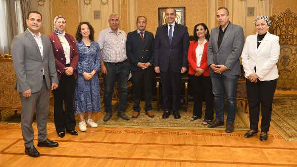  المستشار محمود فوزي وزير الشئون النيابية والقانونية والتواصل السياسي يلتقي المحررين البرلمانيين