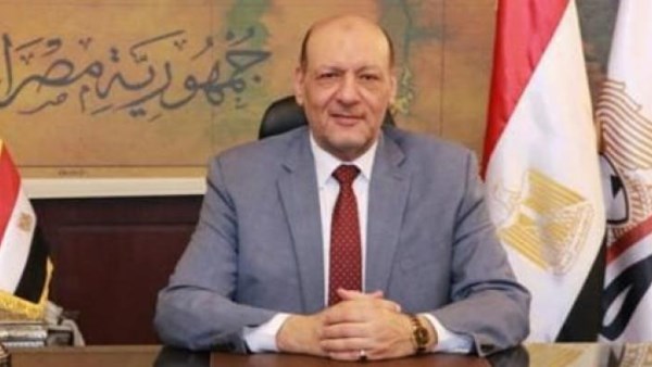  المستشار حسين أبو العطا، رئيس حزب "المصريين"