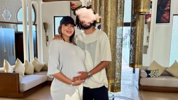 حقيقة زواج محمد النني للمرة الثانية.. من هي البلوجر المغربية حنان؟