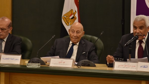 محمد فايق 