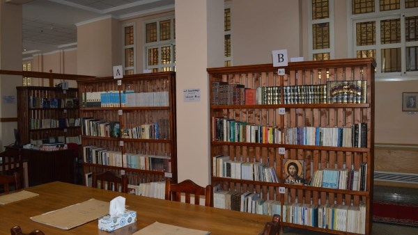 مكتبة متحف المركبات الملكية 