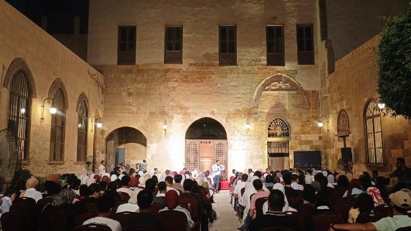 المجموعة الثانية من دورة تعليم الهيروغليفية بمؤسسة زاهي حواس للآثار والتراث