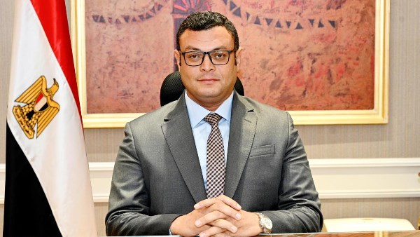 شريف الشربيني، وزير الإسكان والمرافق والمجتمعات العمرانية، موقف عددٍ من مشروعات