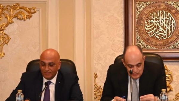 جانب من الاجتماع 