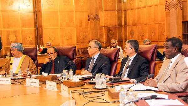 رئيس مصلحة الجمارك 
