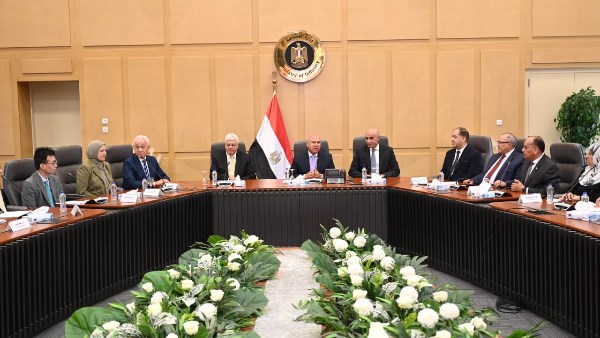 تعاون ثلاثي لاطلاق أول دفعة من 