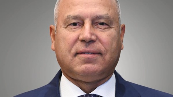 كامل الوزير