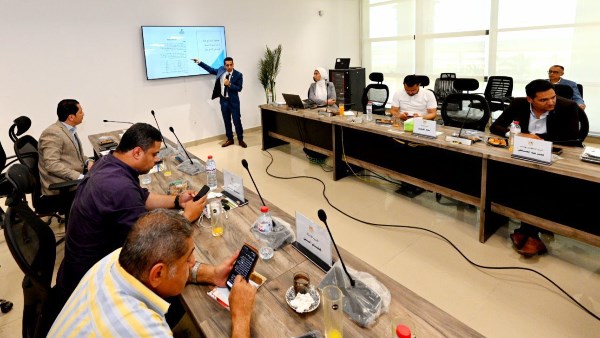 وزير الإسكان والمحافظ  يتابعان مشروعات مياه الشرب والصرف الصحي بالدقهلية