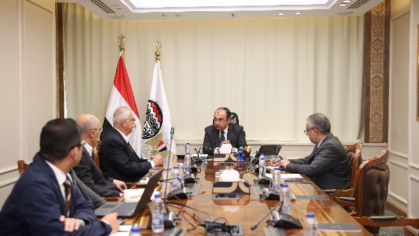 المهندس محمد شيمي وزير قطاع الأعمال العام