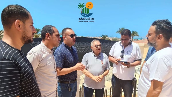 مسئولو جهاز القري السياحية