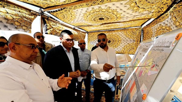 وزير الإسكان