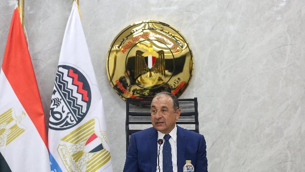 قطاع الأعمال: حصر المباني المملوكة للشركات أو المؤجرة للتعامل معها وفق قانون الإيجار القديم