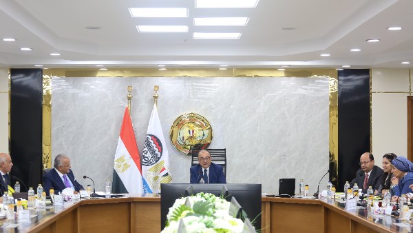 المهندس محمد شيمي وزير قطاع الأعمال العام خلال الجمعية 