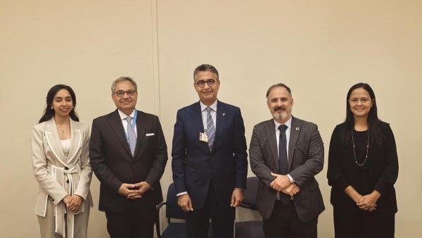 وزير التموين