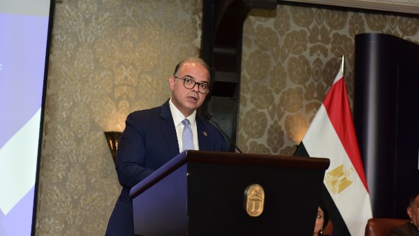 الدكتور محمد فريد