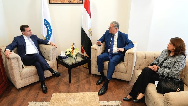 وزير البترول