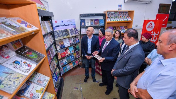 هيئة الكتاب تفتتح أول منفذ بيع داخل مكتبة بورسعيد العامة