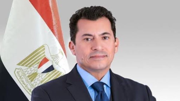 وزير الشباب والرياضة 
