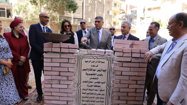 محافظ الجيزة يضع حجر أساس مكتبة مصر العامة بشارع خاتم المرسلين