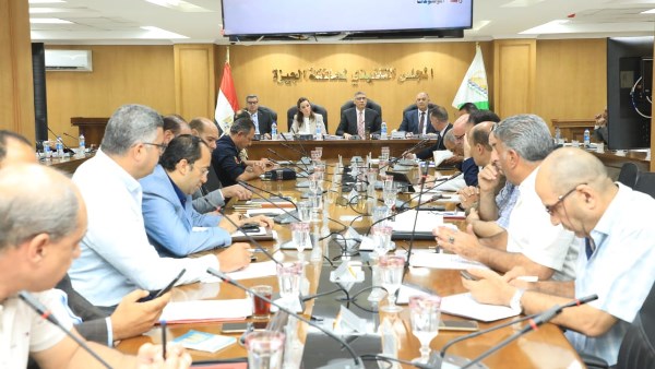 جاهزون لتوفير مناخ آمن..محافظ الجيزة يتابع الاستعدادات لانتخابات مجلس الشيوخ