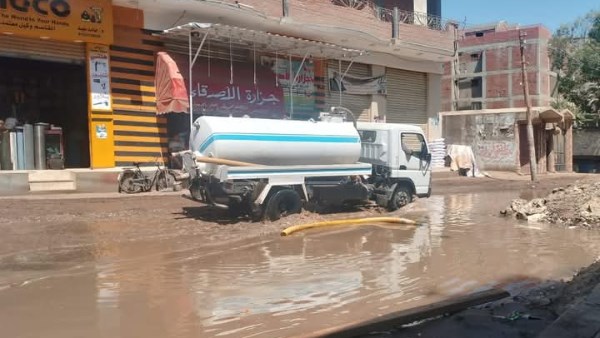 انفجار خط مياه في المنوفية 