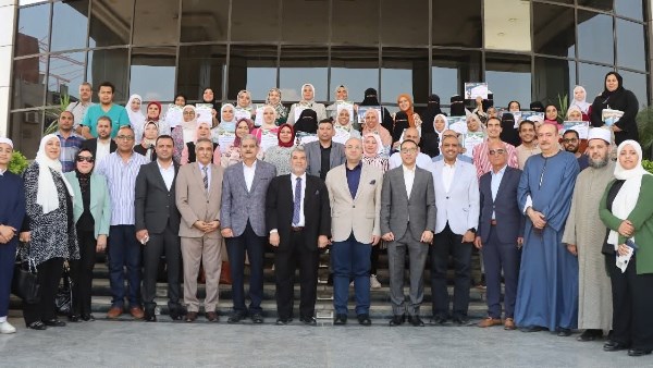 محافظ بني سويف يشهد احتفالية تسليم شهادات اجتياز البرامج التدريبية