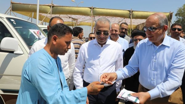 محافظ المنيا خلال الفاعلية 