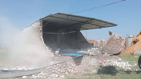 إزالة التعديات على الأراضي الزراعية 