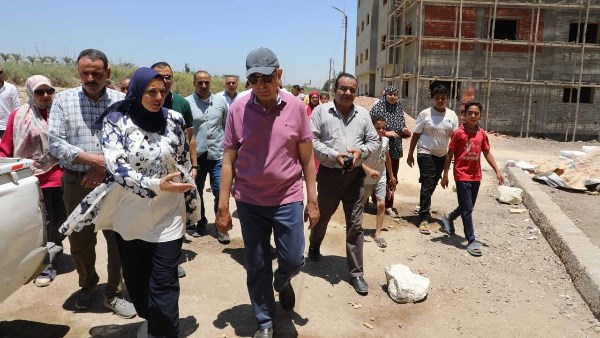 محافظ المنيا يتفقد اعمال إنشاء وحدة مرور مطاي 