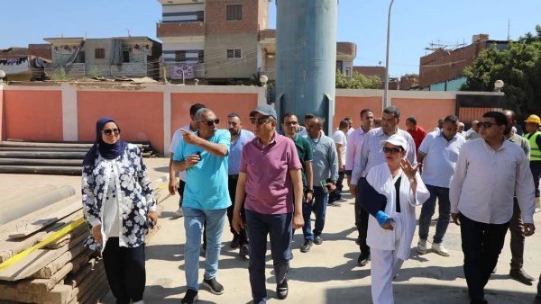محافظ المنيا يتفقد محطة رفع صرف صحي بردنوها لخدمة 30 ألف مواطن