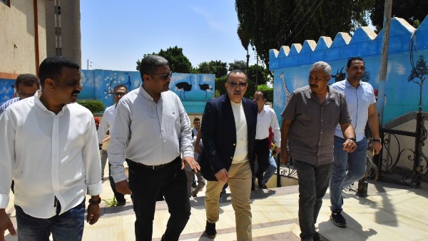 محافظ أسيوط يتفقد حديقة الحيوان بأبوتيج 