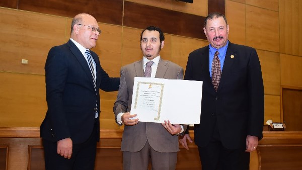 الباحث الكفيف عربي محمد نعمان
