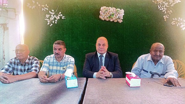 اجتماع نقابة المعلمين 