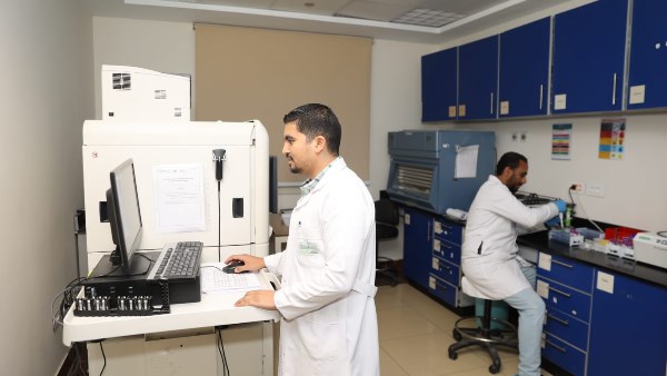 بنك الدم خط الدفاع الأول في رحلة أطفال الأقصر ضد السرطان