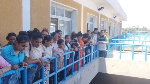 محطة مياه إسنا الكبرى تستقبل وفدًا من أسقفية الخدمات لنشر ثقافة ترشيد الاستهلاك