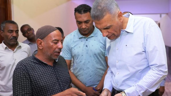 جولة محافظ أسوان