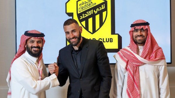 أنمار الحائلي وكريم بنزيما