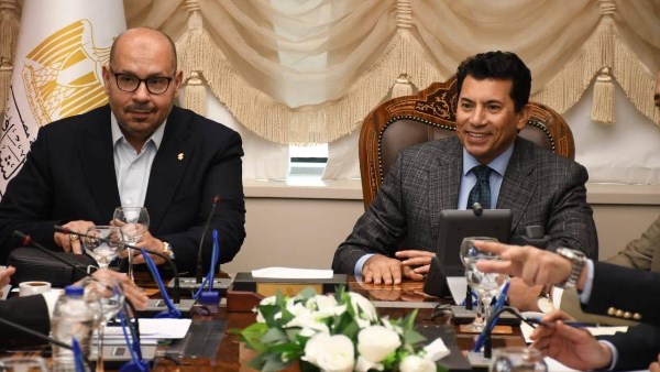 وزير الشباب والرياضة يشيد بدور اللجنة الأولمبية المصرية في إنجاز تعديلات قانون الرياضة