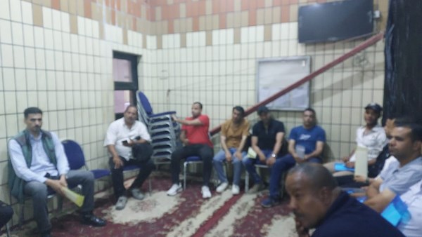 صورة من أمام خيمة المرشحين