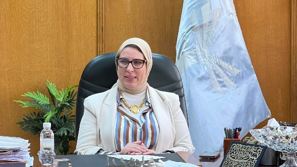 الدكتورة غادة ندا