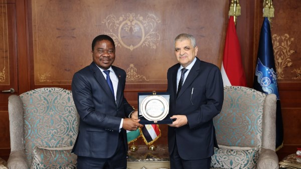 خلال اللقاء 