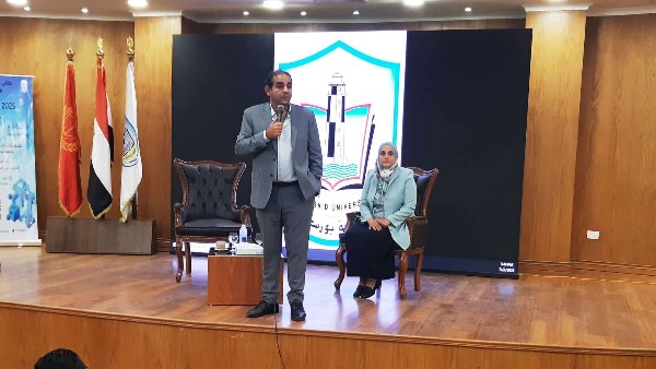رئيس جامعة بورسعيد 