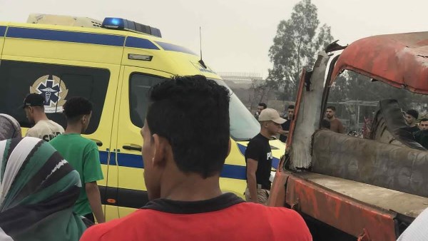 تقودها طفلة دون علم والدها.. مصرع شخص تحت عجلات سيارة في إمبابة