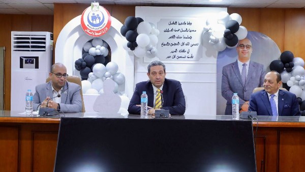 محافظ دمياط 