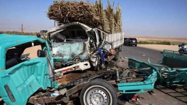 أصابة 6 أشخاص فى حادث تصادم سيارتين على الطريق الزراعي بالقليوبية