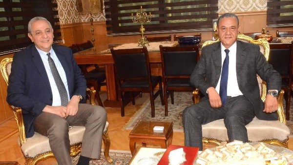 محافظ الغربية 